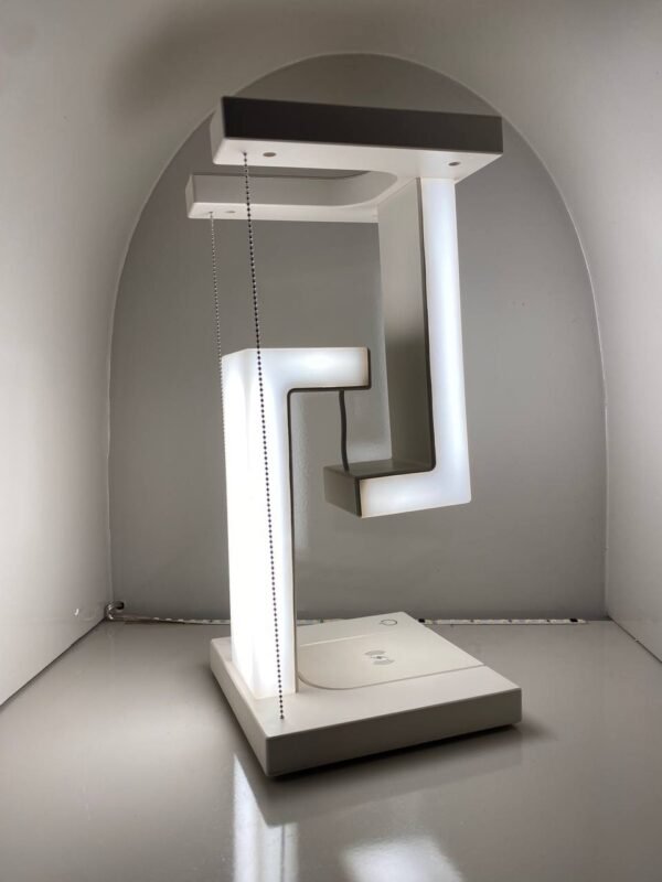 📌 Lámpara LED Flotante Inteligente con Carga Inalámbrica – Diseño Tensegrity